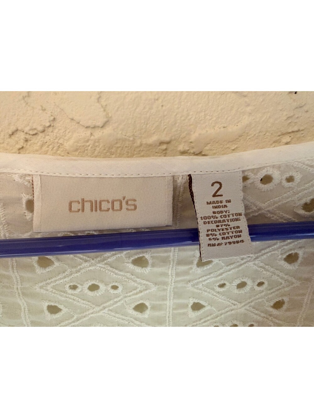 Chico's Women's Long Sleeve White Eyelet Cotton T-Shirt Size 2 - Picture 2 of 4